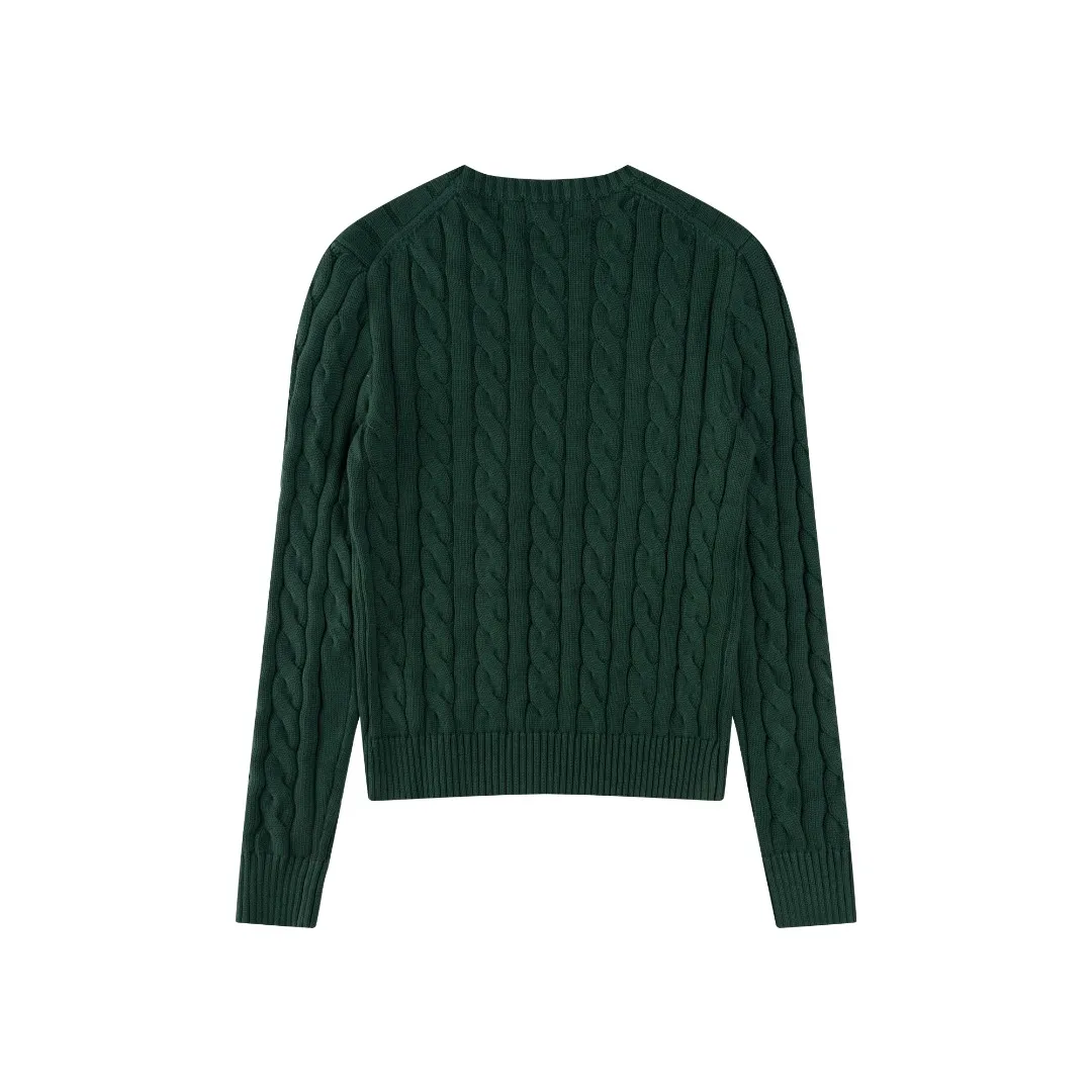 P220 #R91 RALPH LAUREN Ralph Lauren fourteen colors classic small label embroidery round neck pullover cable cardigan sweater men's top, high-density LOGO embroidery on the chest, original customization of tag accessories. Made of pure cotton yarn, pure cotton is skin-friendly and comfortable, small label war horse embroidered twist button round neck sweater 🐎 high quality, follow the blogger to learn how to wear it! Let’s buy a Ralph Lauren cable sweater. It’s a super hard-to-find series after it became popular. It’s hard to find one on the official website. It’s simple and practical to wear, with a lazy and loose feel. The thickened fabric has more texture, feels soft and delicate, and has a loose fit. Whether worn alone or layered, you can wear different styles of fashion with just one piece!   Size：XS S M L Sleeve length: 59/60/61/62/63